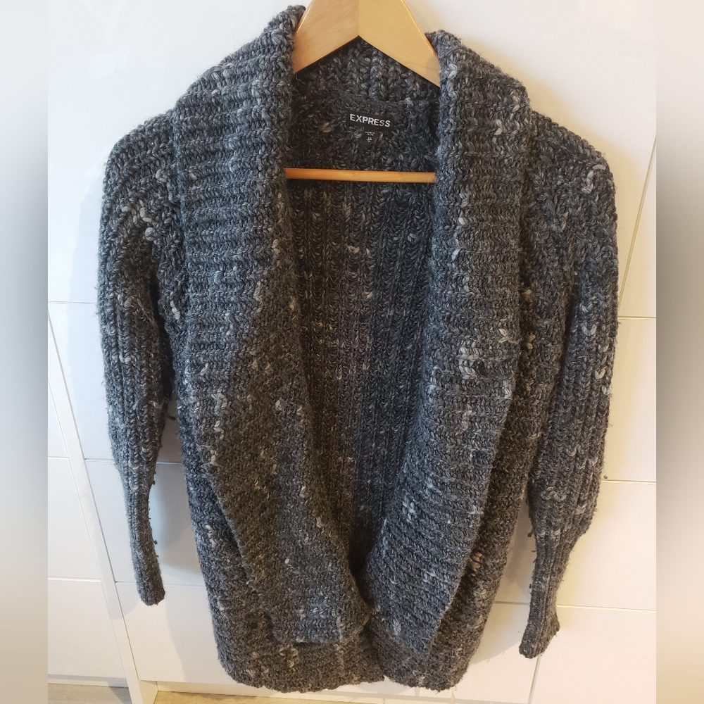 Express Thick Grey Sweater sz xs